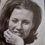 Anna Flori - Facebook