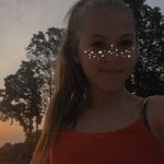 Anna Flynn - @anna_flynn_cashion - Instagram