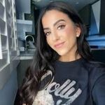 Angie Freeland - @annafreeland8 - Instagram