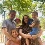 Anna Gedeon - Facebook