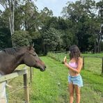 Anna Gerald - Facebook