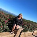 Anna Mitchell-Gervais - @gervaial - Instagram