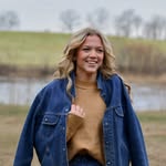@annagurney.id - Instagram