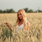 Anna Hafner - Facebook
