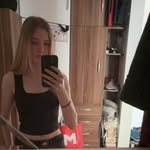 Anna Hafner - @anna110ha - Instagram