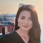 Anna Hallum - @annastinahallum - Instagram