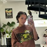 Anna Harcourt - @orangefannta - Instagram