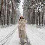 Anna - @annahayekkk - Instagram