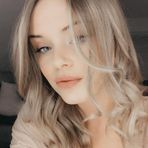 Anna Hesse - Facebook