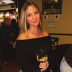 Anna Hill - @anna.hilll - Instagram
