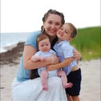 Anna Holden - Facebook