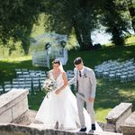 Anna Holmes - Wedding Planner - @annaholmesweddings - Instagram