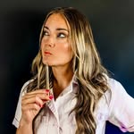 Anna Hone - @holy_glow_ceo - Instagram