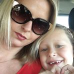 Anna Hornik - Facebook