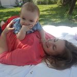 Anna Householder - @moxiebanana - Instagram