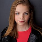Anna Howe - @anna_howe_performs - Instagram