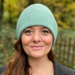 Anna Howells - @schpanrhian - Instagram