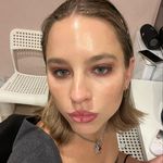 @anna_huger - Instagram