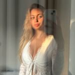 A n n a - @annahuettl - Instagram