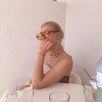 Anna Huet - Facebook