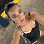 Anna Hull - @annahull_ - Instagram