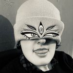 Anna Hussey - @curly_owl - Instagram