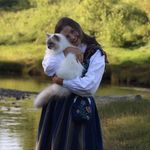 Anna Emilie Jakobsen - @annaemilie2007 - Instagram