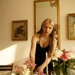 Anna Karlova - @holthedon - Instagram