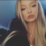 Anna - @annakoova - Instagram