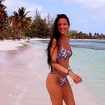 Anna Kozma - @_annakozma - Instagram