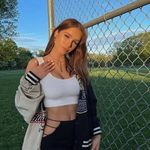 Anna Esther Lacroix - @annaestherlacroix - Instagram
