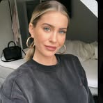 Anna Lacroix - Facebook
