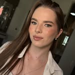 Anna Livia Bitencourt Lanzarin - @annalanzarin - Instagram