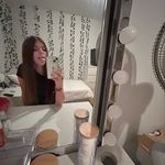 anna-rose - @anna_rose.larochelle - Instagram