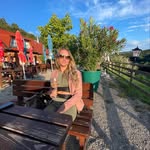 Anna Lipp - @a_lippfish - Instagram