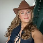 Anna McCarthy - @anna_mcc18 - Instagram