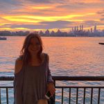 Anna Meade - @anelizmeade - Instagram