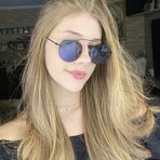 Anna Mendelson - Atendente - Facebook