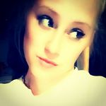 Anna Mitchener - @blondieanna31 - Instagram