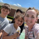 Anna Moates - @firstgradeliljags - Instagram