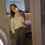 Anna Moffat - Facebook