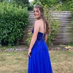 Anna Moir - @anna_moi04 - Instagram