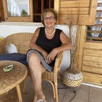 Anna Moline - Facebook