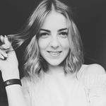 Anna Mroczek - @blondania96 - Instagram