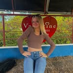 Anna Niles - Facebook