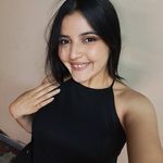 Anna Paredes - @anna_paredess - Instagram