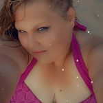 Anna Pease - @peaseanna39 - Instagram