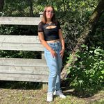 Anna Pelletier - @anna.pelletier.58367 - Instagram