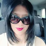 Anna Perron - Facebook
