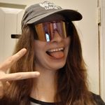 Anna pettit - @pettit4984 - Instagram